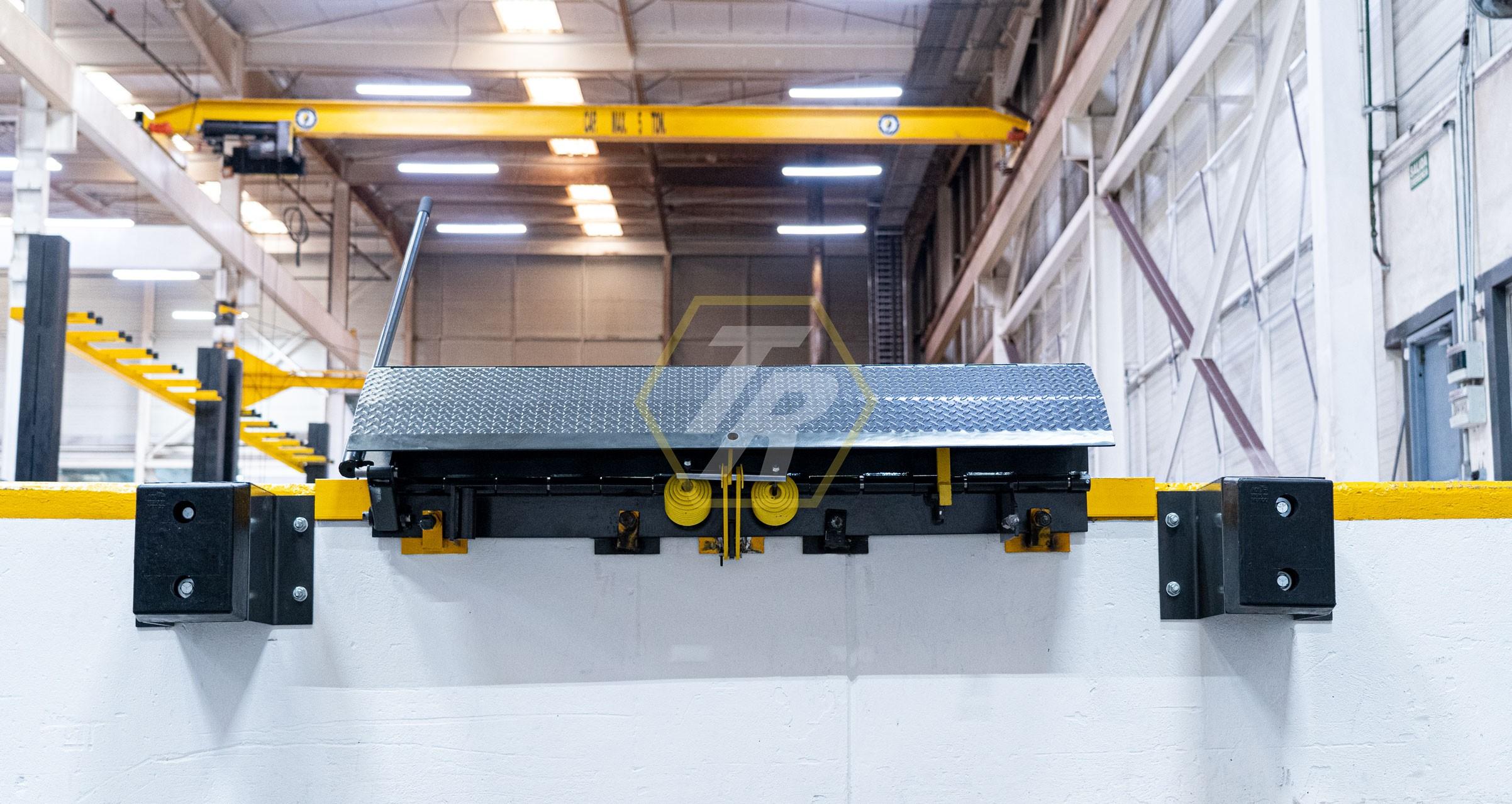 Mechanical Edge of Dock