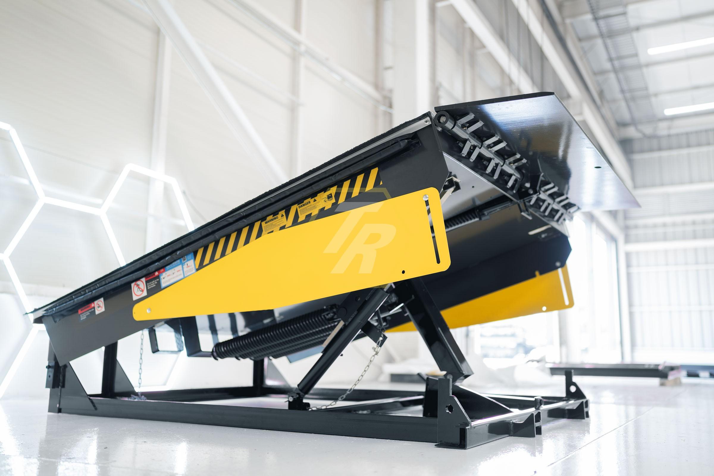 Mechanical Dock Leveler