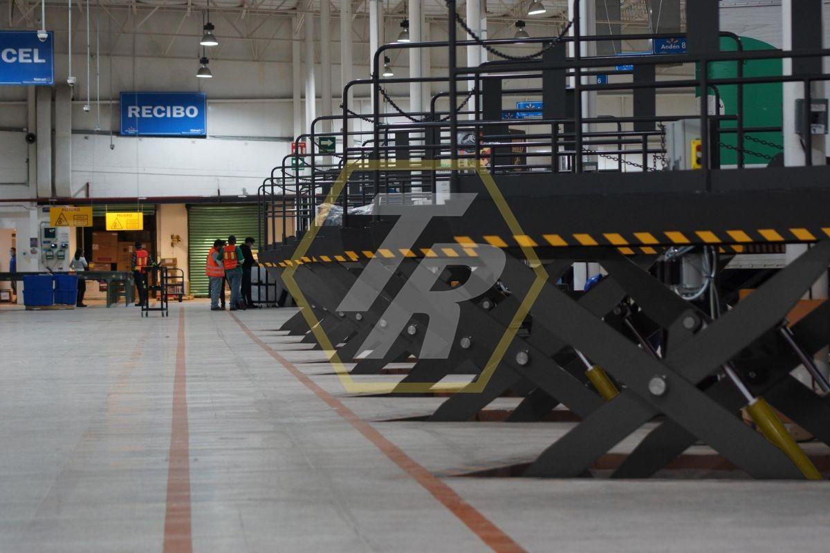 Scissor Dock Leveler