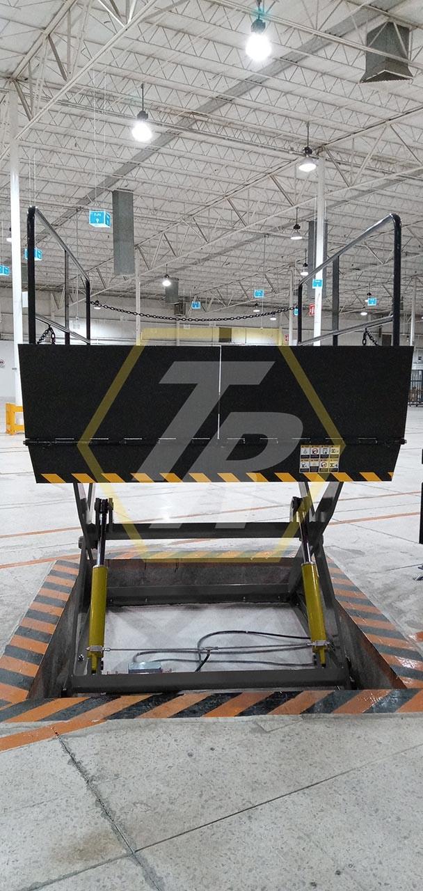 Scissor Dock Leveler